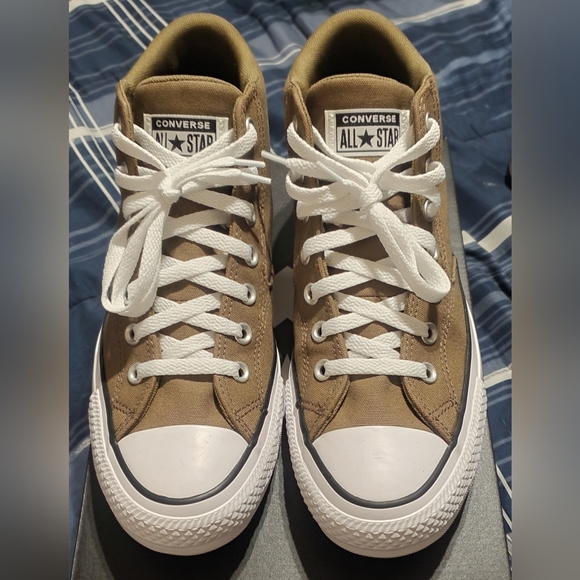 Converse CTAS Malden Street Vintage Mid, New In Box!      Mens 9.5 / Womens 11.5 - Picture 2 of 9